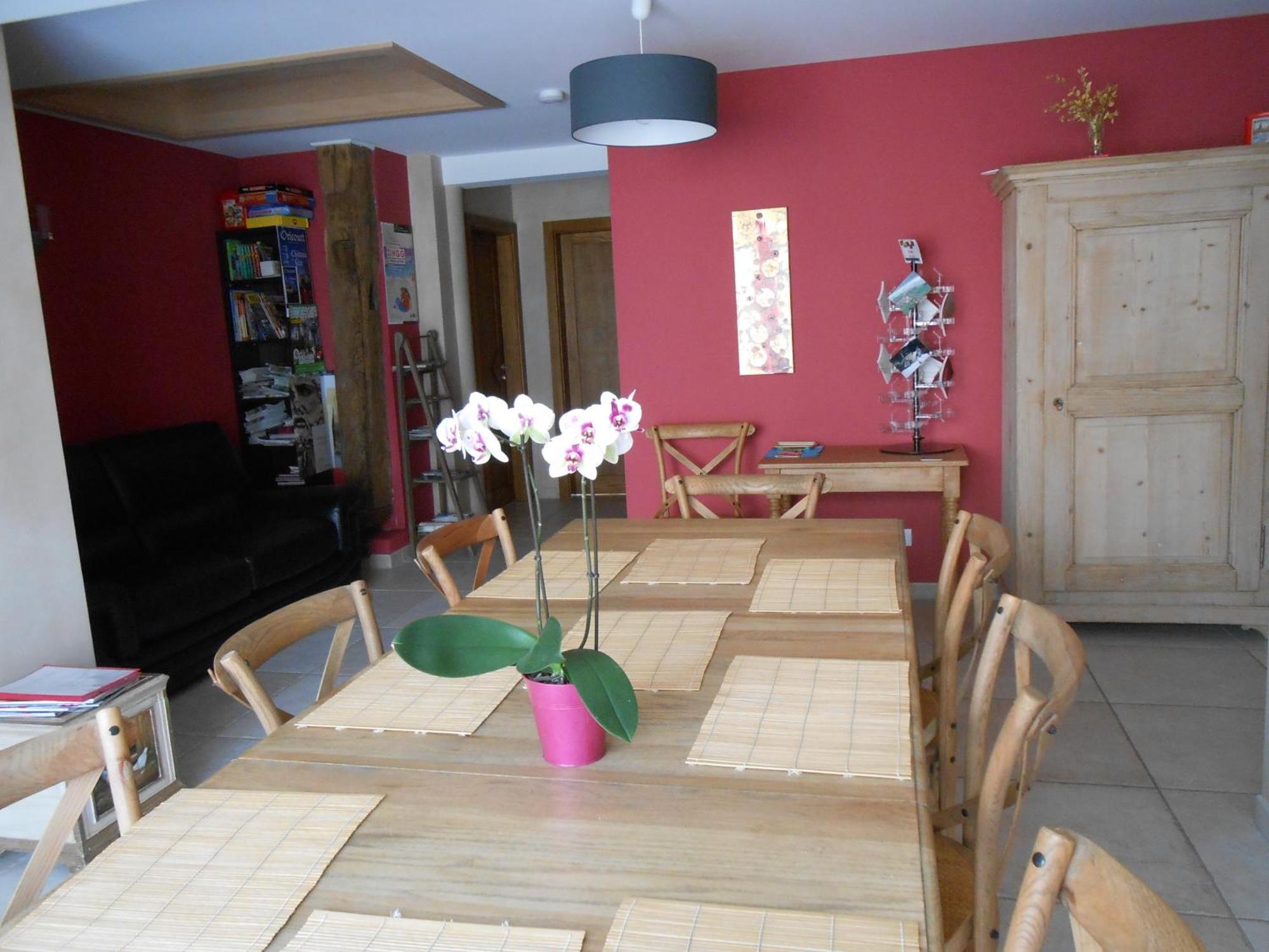 Les Grands Pres Bed & Breakfast Geney Bagian luar foto